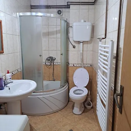 Apartmán Apartman Lara 2 *