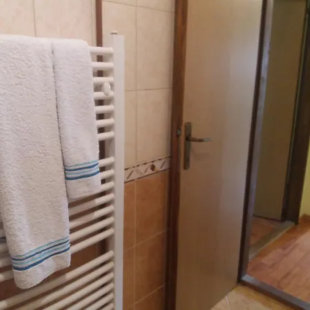 Apartman Lara 2 * Foca